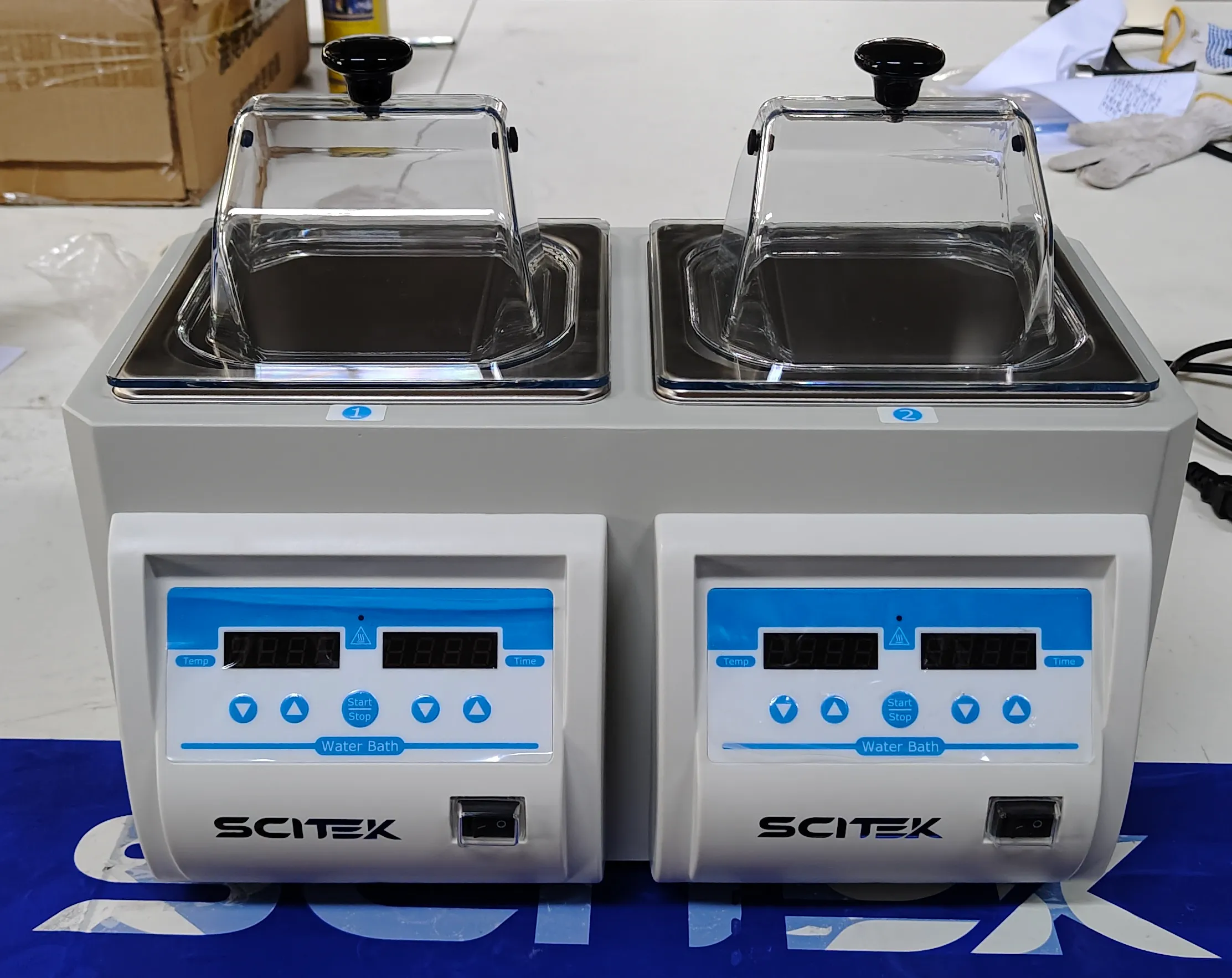Thermostatic Water Bath Thermostatic Water Bath